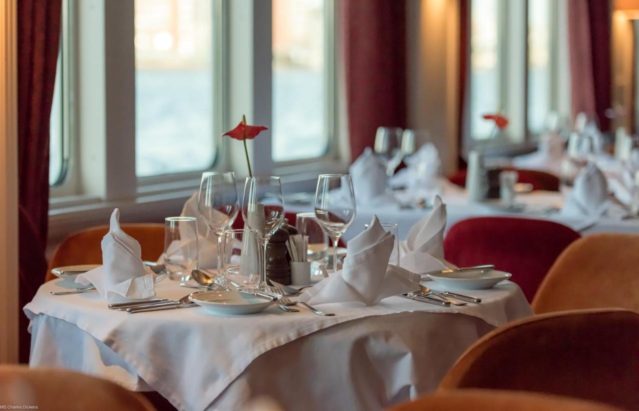 Hotel Select Ms Charles Dickens Neuss Exterior foto