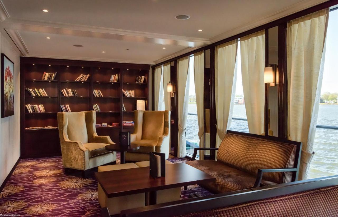Hotel Select Ms Charles Dickens Neuss Exterior foto