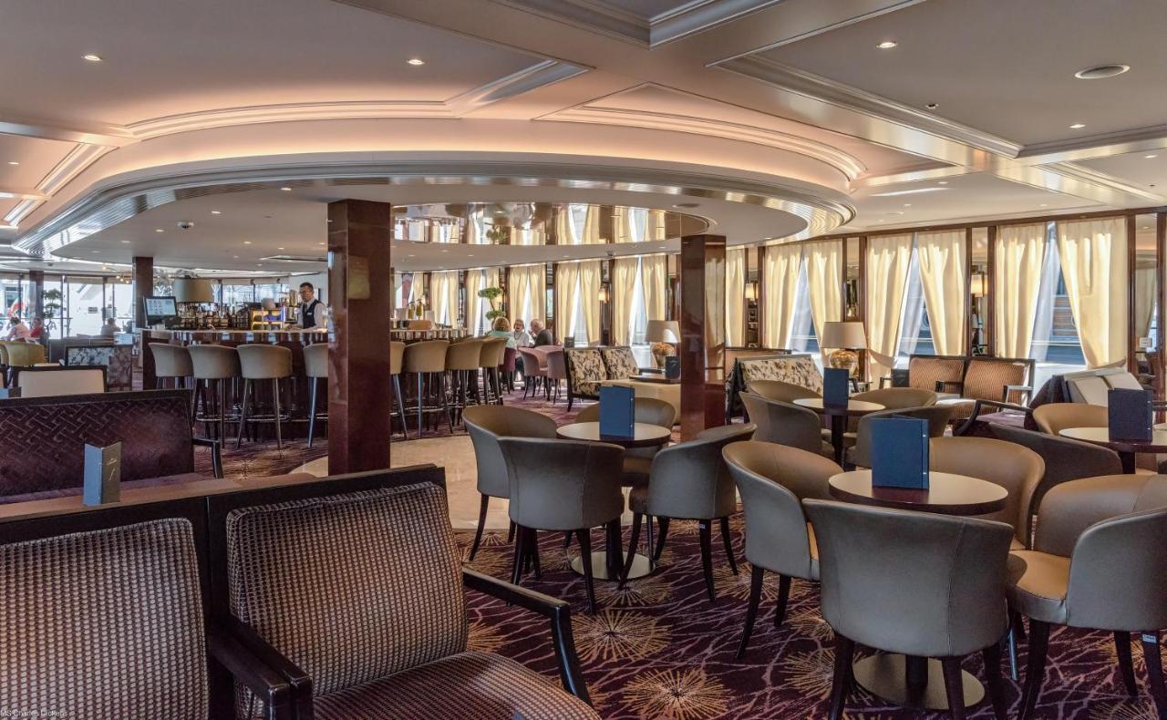 Hotel Select Ms Charles Dickens Neuss Exterior foto