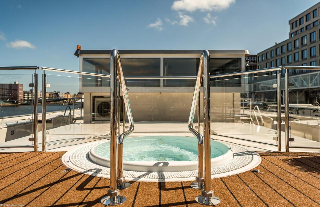 Hotel Select Ms Charles Dickens Neuss Exterior foto